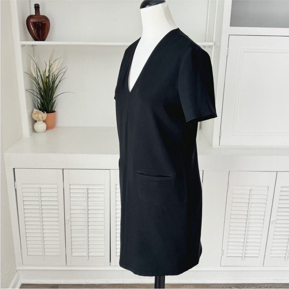T By Alexander Wang V-Neck Short Sleeve Shift Mini Black Dress Women’s Size 4 - Picture 12 of 14